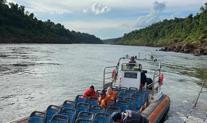 Free One-Way Shuttle to Iguassu Falls and Macuco Safari
