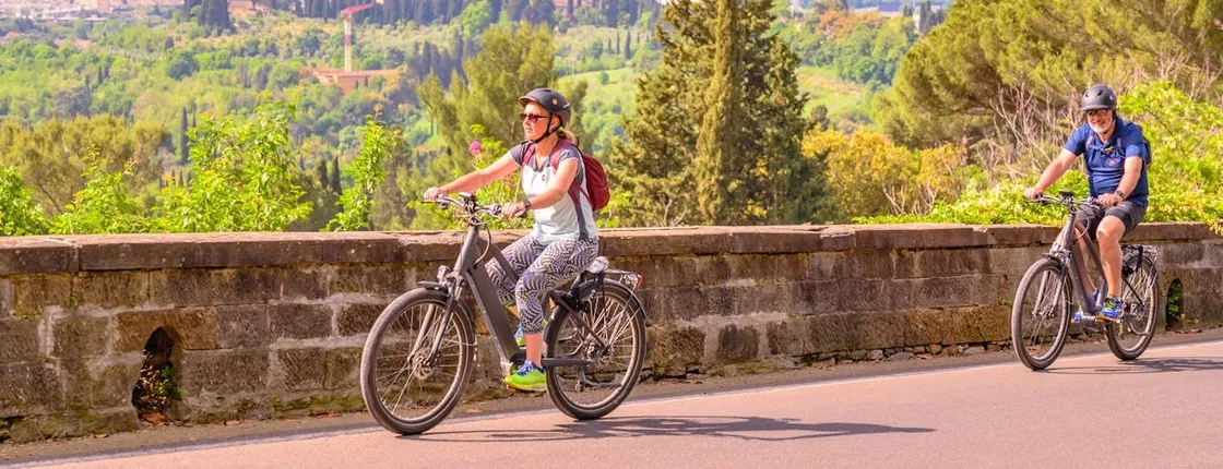 E-bike adventure to Fiesole from Florence with olive oil tasting