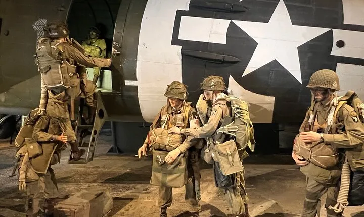 D-Day Sainte Mère Eglise - Small group from Caen aboard a Van
