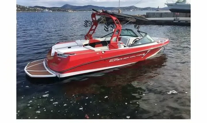 Private Boat Tour: an Amazing Super Air Nautique in Saint Tropez