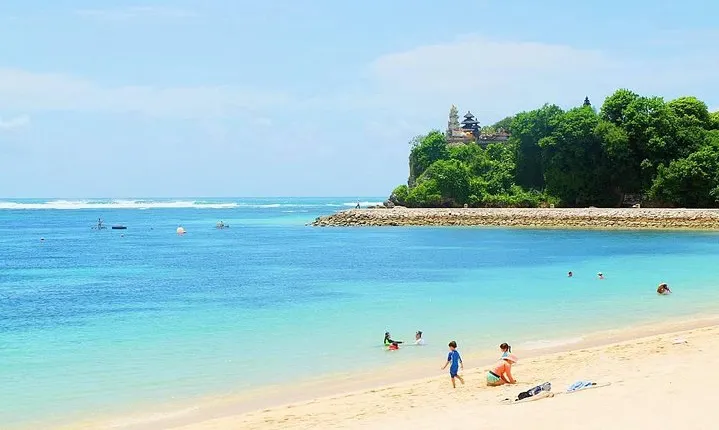 South Bali White Sand Beach - Uluwatu Temple - Free WiFi