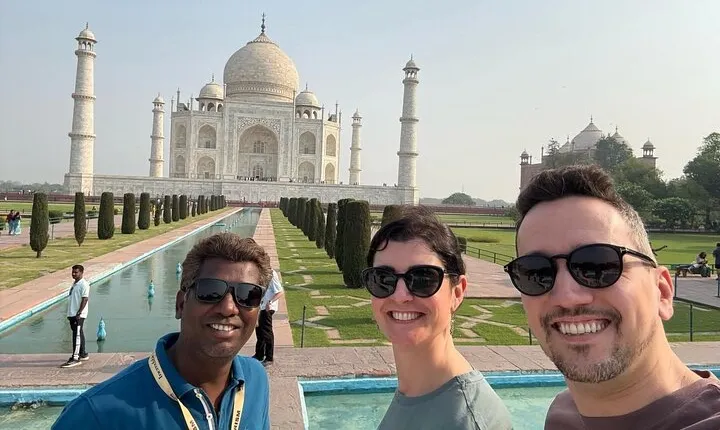 From Delhi: Agra Tour for Group winter Special: All Inclusive