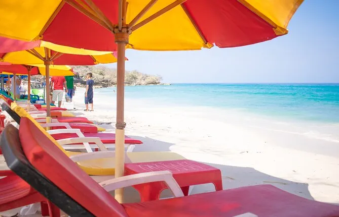 Baru Island, Playa Blanca + Rosario Islands panoramic boat tour