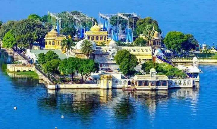 Luxury Delhi Agra Jaipur with Udaipur(Lake City) Tour in 7 Days