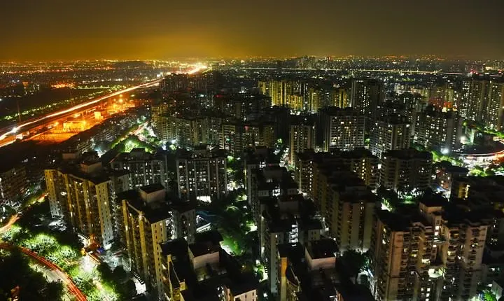  Romantic tour in Ghaziabad
