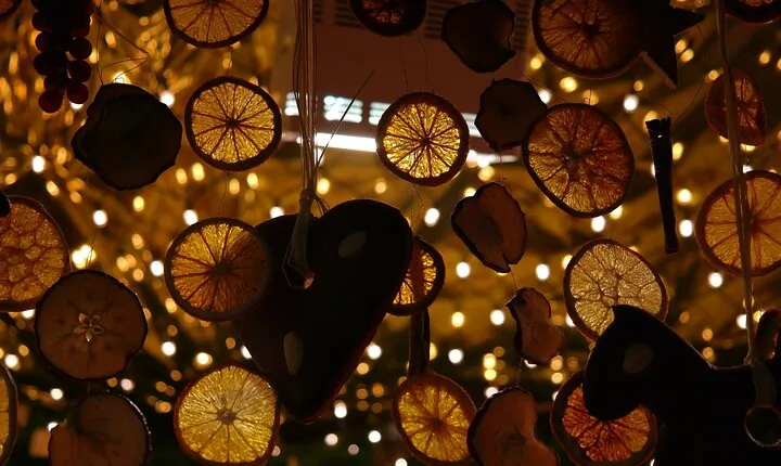Private Walking Tour at Christmas Market with Mulled Wine and Chimney Cake