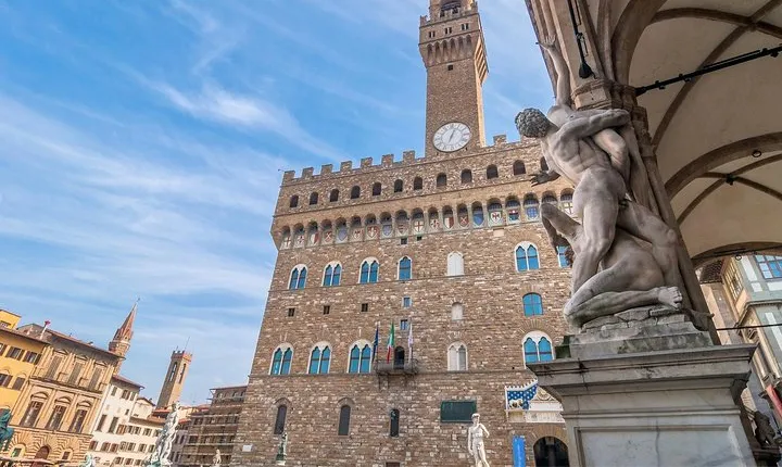 Renaissance and Medieval Florence with Accademia, Cathedral & typical Lunch