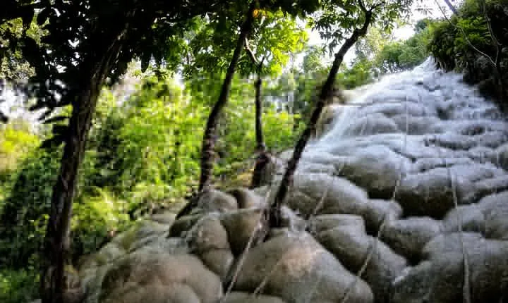 Sticky Waterfall Cycling Tour