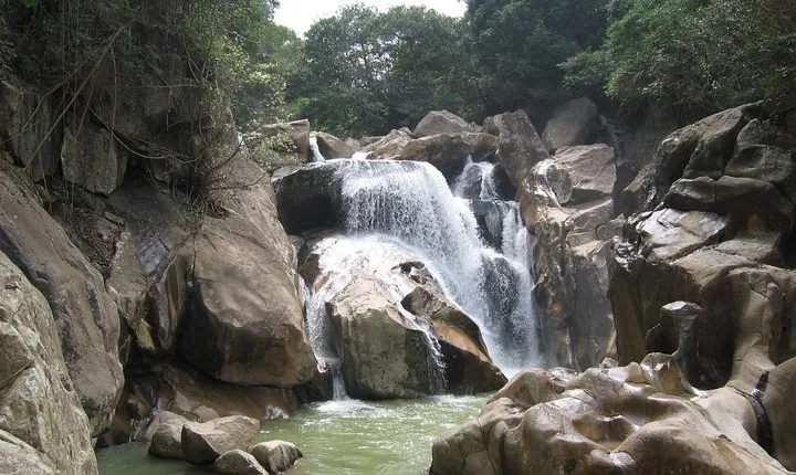 Nha Trang Waterfall Tour (TREKKING, CLIMBING, SWIMMING) Off the beaten tracks