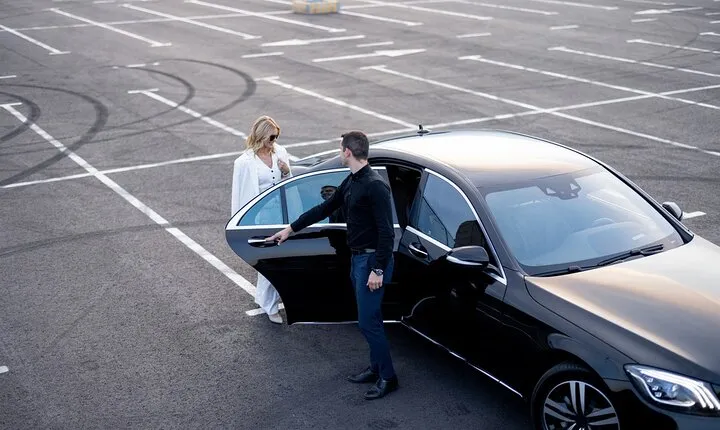 Private Luxury Transfer From Rome To Florence