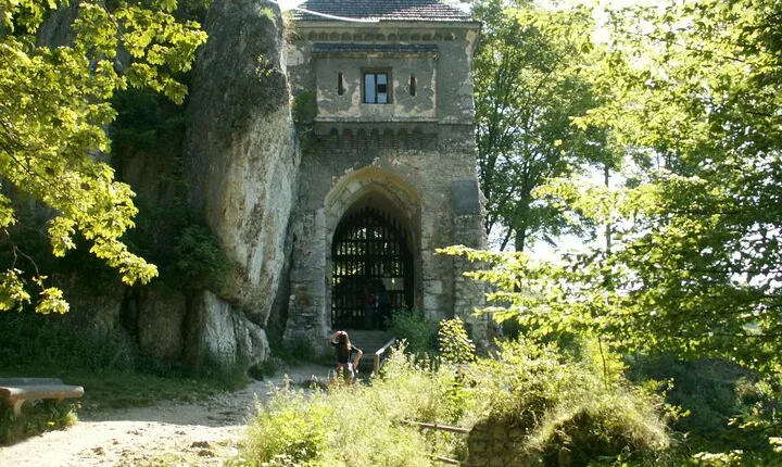 Eagel's Nest Castles 