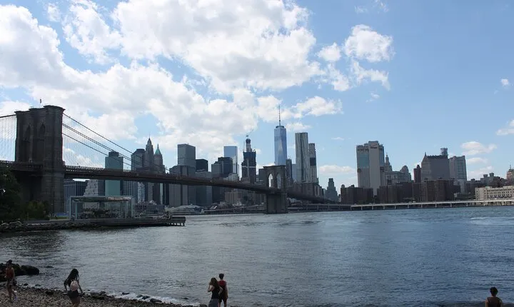 Private Dumbo & Brooklyn Heights Walking Tour