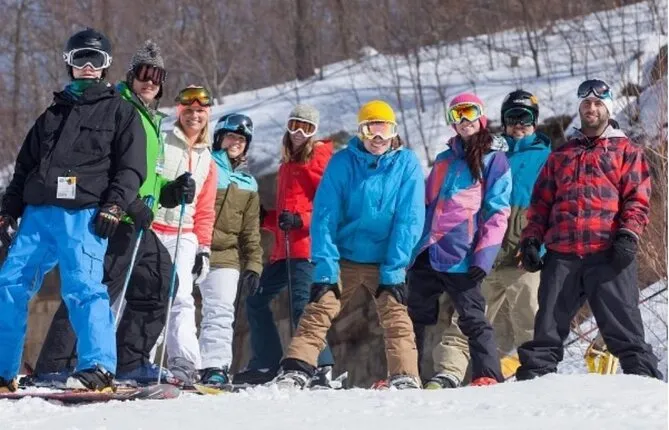 Ski at Camelback Mountain Resort 1-Day Tour from New York