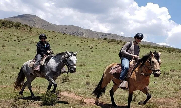 Horseback Riding Chakan (DEVIL'S BALCONY)