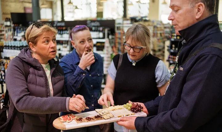 Dublin Taste Tour Sample Irish Food and Whiskey Pull A Pint
