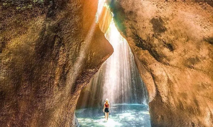 BALI INSTAGRAM TOUR Private Tour with Wifi onboard