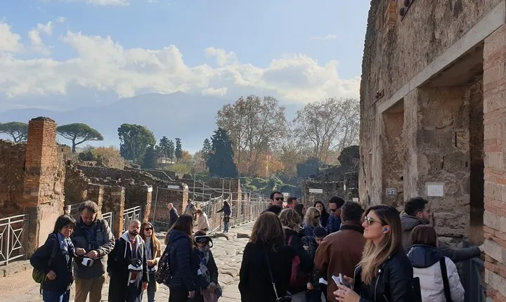 Pompeii tour with entrance ticket!