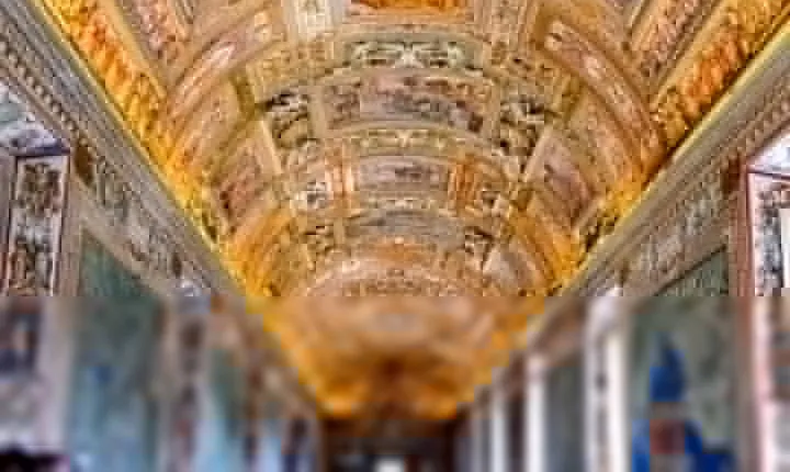 Skip the Line Tour: Vatican Museum + Sistine Chapel with Guide