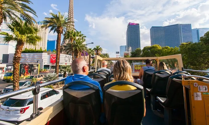 Big Bus Las Vegas: Hop-On Hop-Off Sightseeing Bus Tour