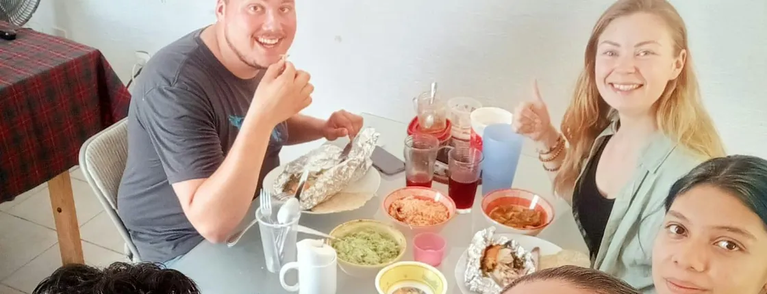Proef de lokale cultuur bij een lokaal gezin in Merida