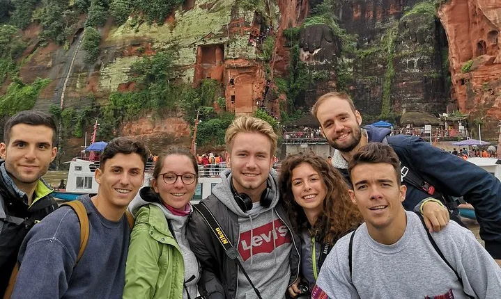 Exclusive Private Day Tour with Giant Pandas and Leshan Buddha