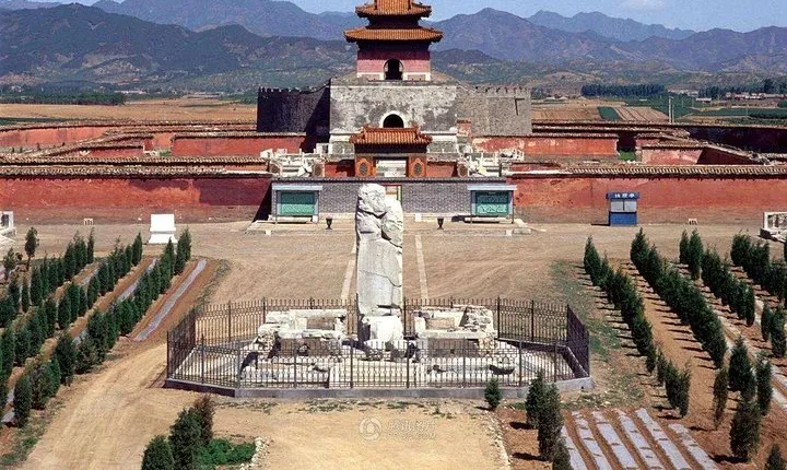 Tianjin Private Round Trip Transfer to Huangyaguan Pass and Eastern Qing Tombs