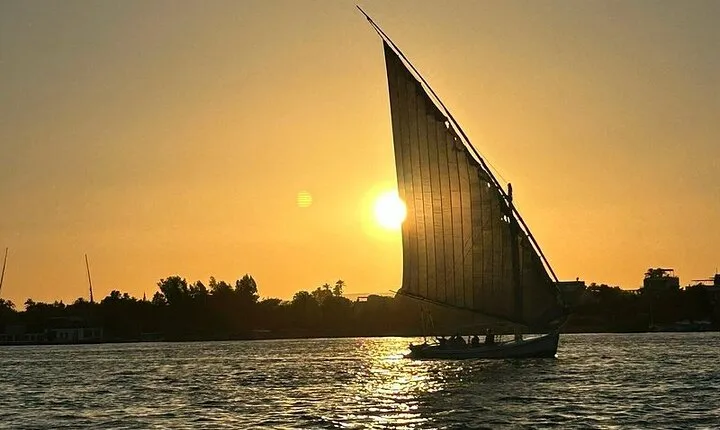 Private Sunset sailing by Felucca ride in Luxor -2 Hours 