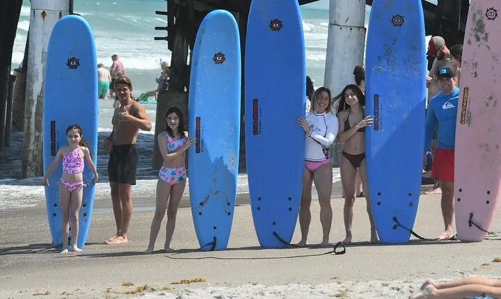 One Hour Surf Lesson with Experienced Instructor
