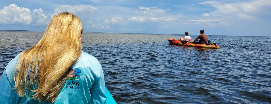 Full-day hiking and paddling tour in Everglades National Park