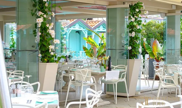 Bocelli Seaside Experience from Florence 