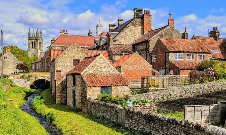 North York Moor Small Group Tours to Whitby including Steam Train