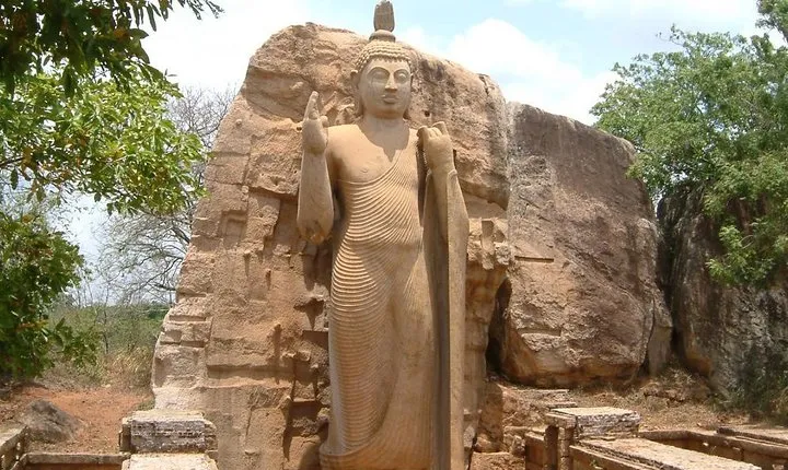 Private Tour to Anuradhapura, Polonnaruwa and Sigiriya (Cultural Triangle)