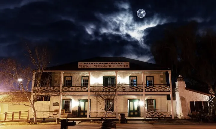 Sinister Shadows: San Diego Ghost Tours