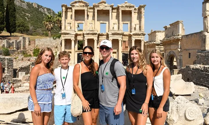Private Tour to Ephesus, Terrace, Museum, Sirince – Kusadasi Port