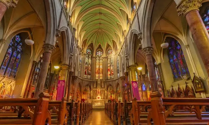 Irish Churches and Religion Private Walking Tour of Dublin