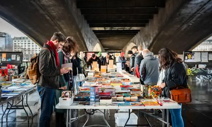Southbank Photography Walk: A Self-Guided Audio Tour