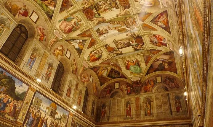 Sistine Chapel & Vatican Museums evening private tour with pickup