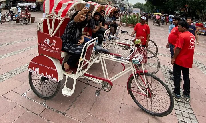 Private Rickshaw Tour Old Delhi (Patented Rickshaw Design)