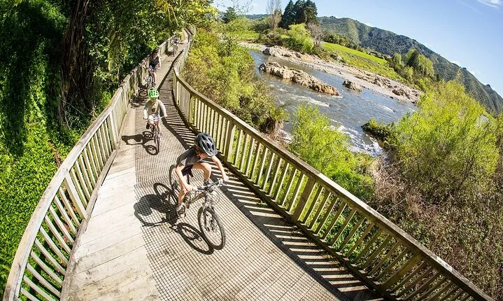 Hutt River Trail eBike Explorer