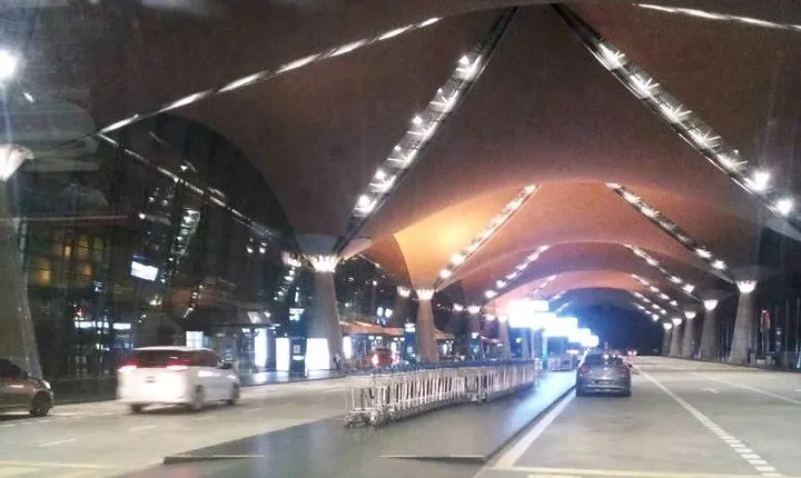 Private airport transfer inbound & outbound