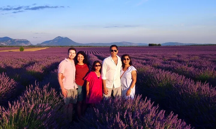 Sunset Lavender Tour in Valensole with pickup from Marseille