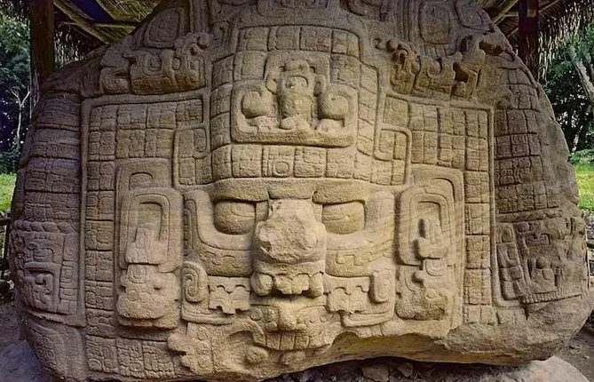 2 days Private Tour to Copan and Quirigua