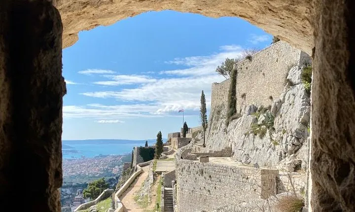 Visit Klis fortress & Olive museum Klis
