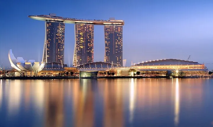 The Civic District: Hear stories about Singapore's past on an audio tour