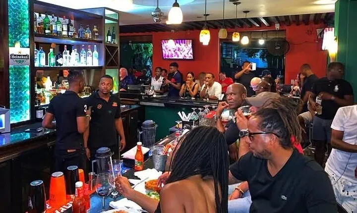 Bar Hopping and Local Food Tour in Jamaica