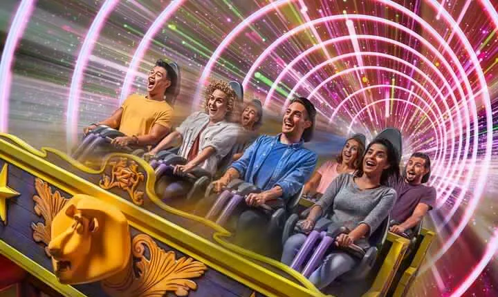 Motiongate Theme Park with Private Transfer