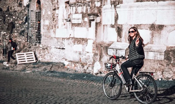 Appian Way and Aqueducts Electric Bike Tour