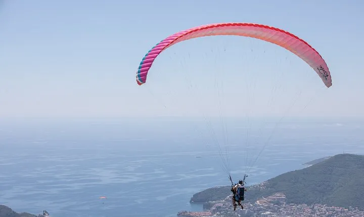 Sky adventure: Ultimate Paragliding Experience in Budva