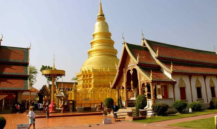 Full Day Ancient Lamphun & Hariphunchai Tour from Chiang Mai including Lunch