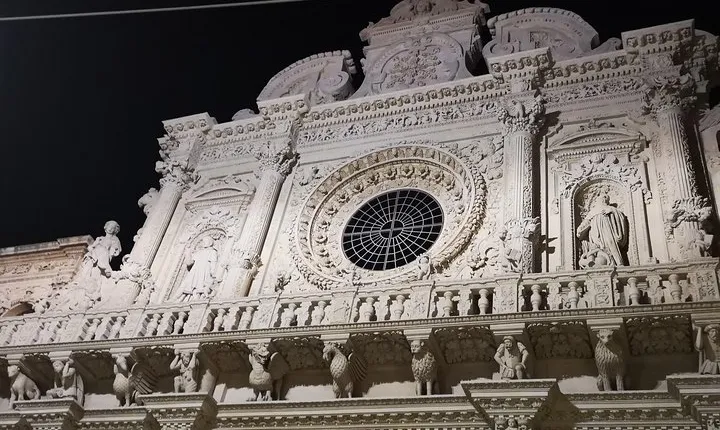 Lecce, Lecce Baroque private tour with small tasting